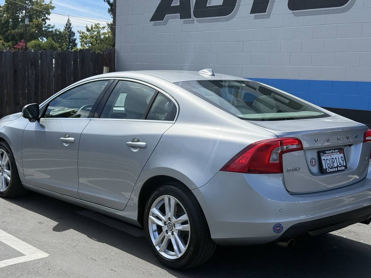 Used 2012 Volvo S60 T6 AWD/4WD image 5