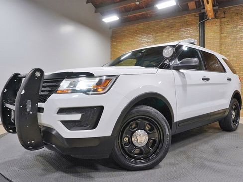 Used 2019 Ford Explorer 4WD Police Interceptor image 1