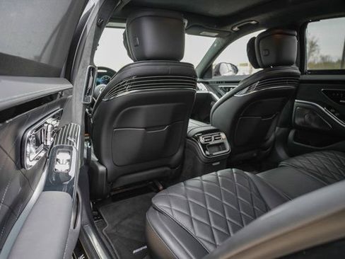 Certified 2022 Mercedes-Benz S 500 4MATIC image 31