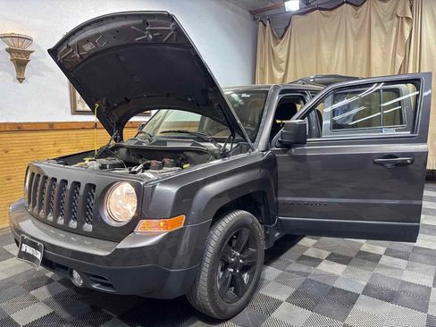 Used 2015 Jeep Patriot Sport w/ Power Value Group image 11