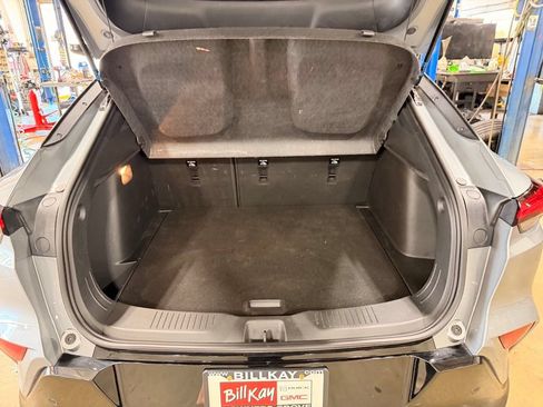 Used 2025 Buick Envista Sport Touring w/ Convenience I Package FWD image 7