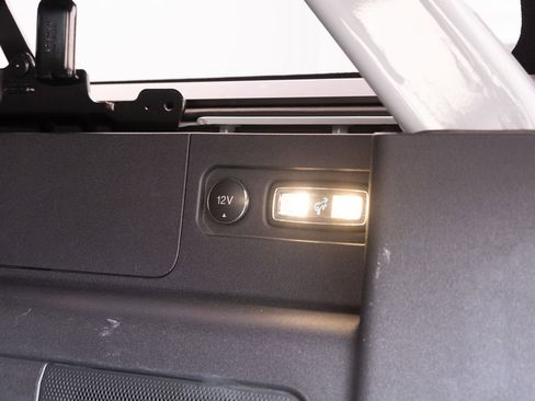 Used 2023 Ford Bronco Wildtrak image 25