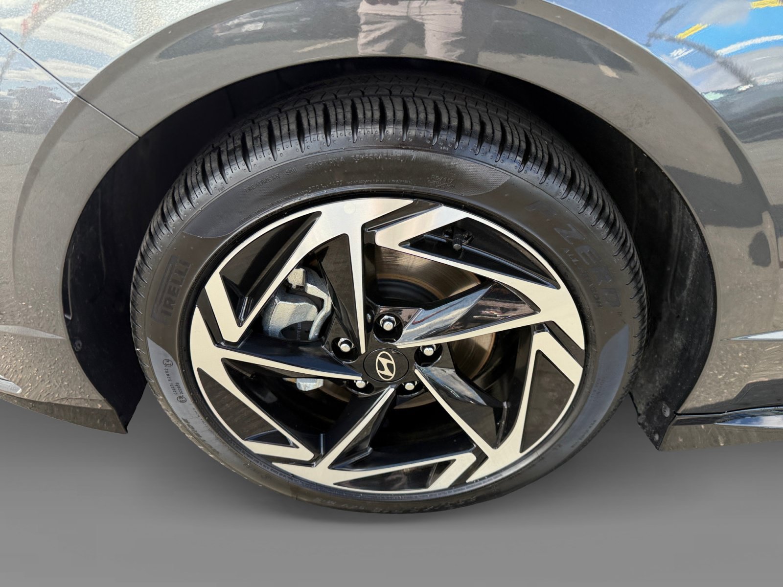 Certified 2025 Hyundai Sonata SEL FWD image 9