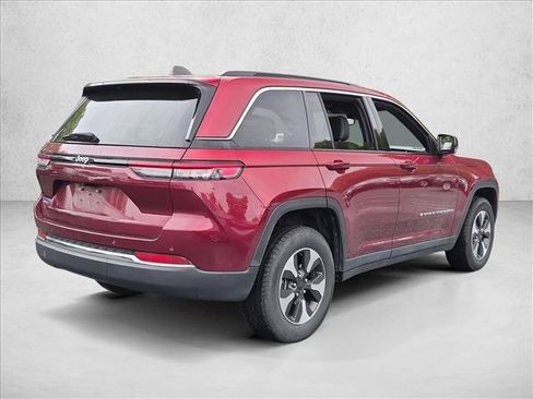 Used 2024 Jeep Grand Cherokee Limited 4xe AWD/4WD image 5