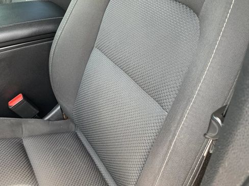 Used 2020 Chevrolet Colorado LT RWD image 9