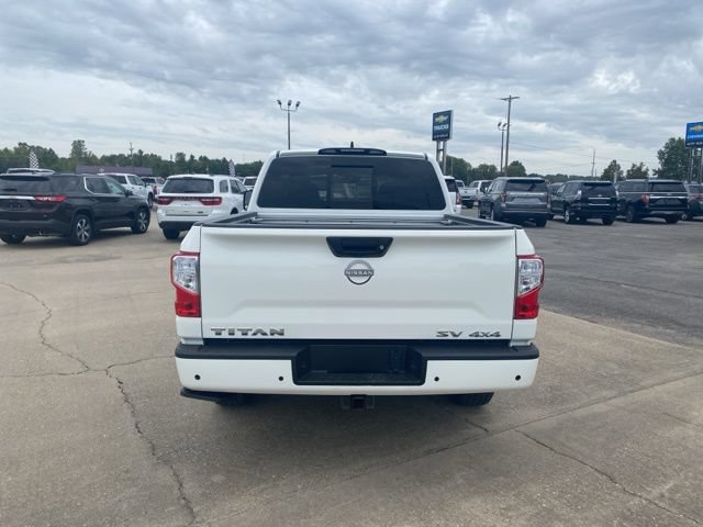 Used 2024 Nissan Titan SV w/ SV Convenience Package AWD/4WD image 5