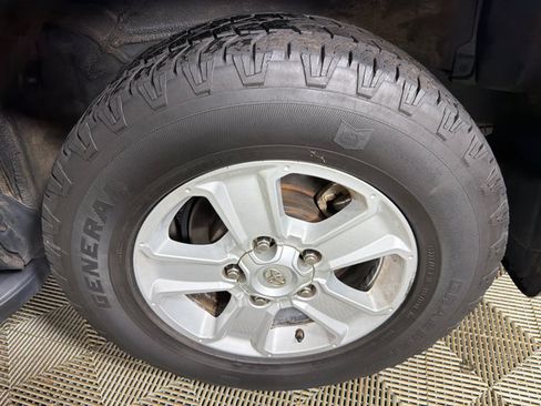 Used 2019 Toyota Sequoia SR5 w/ Premium Package RWD image 21