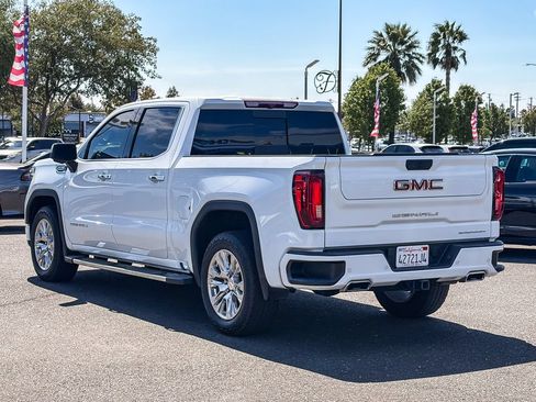 Used 2022 GMC Sierra 1500 Denali AWD/4WD image 2