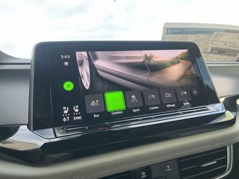 New 2026 Volkswagen Atlas Cross Sport SEL Premium R-Line image 22