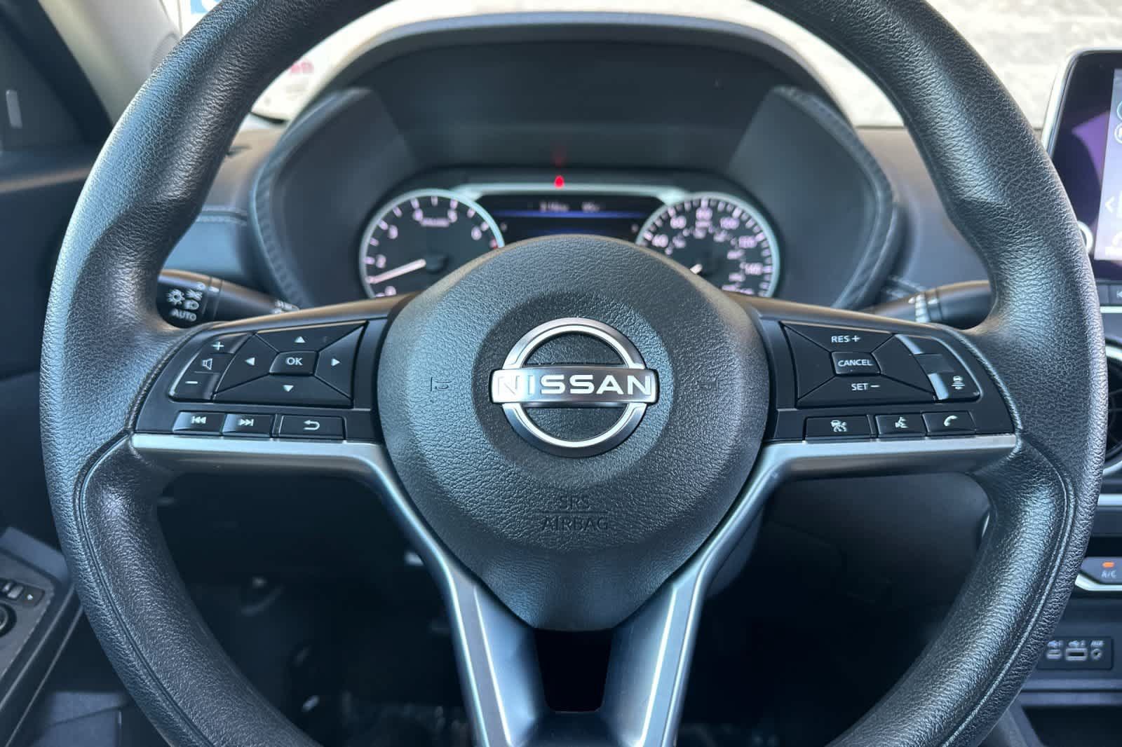 Used 2025 Nissan Sentra SV FWD image 21