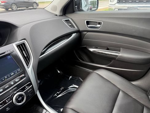 Used 2020 Acura TLX FWD image 22