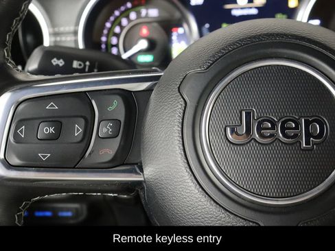 Used 2023 Jeep Wrangler Unlimited Rubicon 4xe w/ Cold Weather Group AWD/4WD image 8