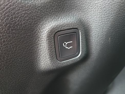 Used 2024 Jeep Compass Limited w/ Elite Group image 87