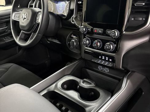 New 2026 RAM 1500 Express AWD/4WD image 25