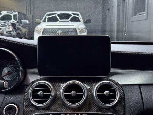 Used 2018 Mercedes-Benz C 63 AMG S image 21