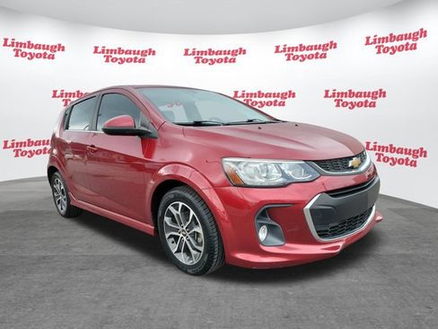 Used 2017 Chevrolet Sonic LT w/ Convenience Package image 16