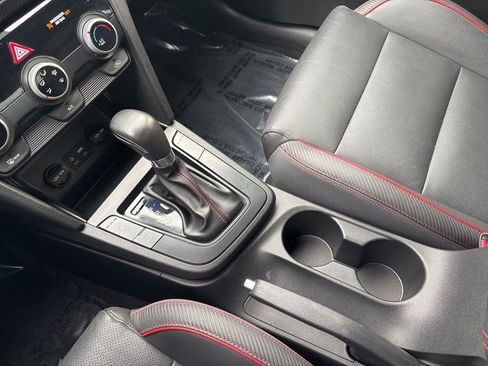 Used 2019 Hyundai Elantra Sport w/ Cargo Package image 17