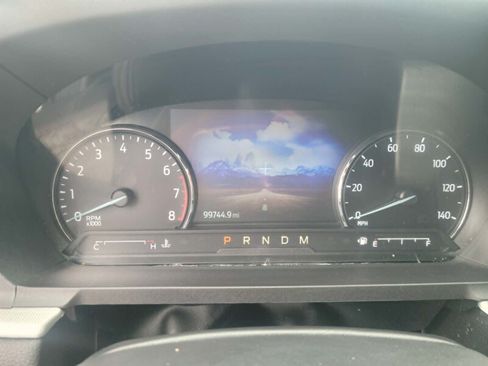 Used 2020 Ford Explorer XLT w/ Equipment Group 202A RWD image 19