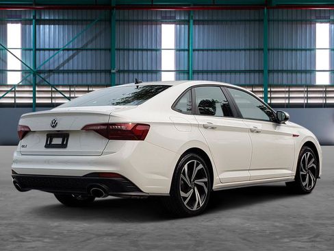 Used 2022 Volkswagen Jetta GLI Autobahn FWD image 5