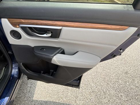 Used 2018 Honda CR-V EX-L image 16