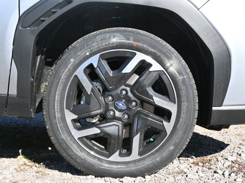 New 2026 Subaru Forester Limited AWD/4WD image 13