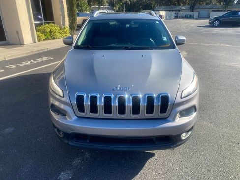 Used 2015 Jeep Cherokee Latitude w/ Comfort/Convenience Group image 8