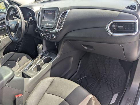 Used 2021 Chevrolet Equinox LT AWD/4WD image 33