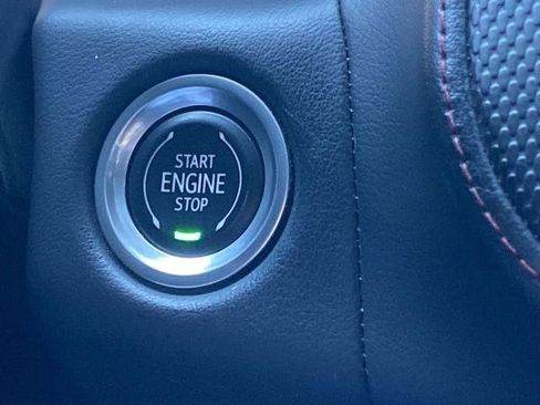 Used 2021 Chevrolet Tahoe RST w/ Luxury Package image 12