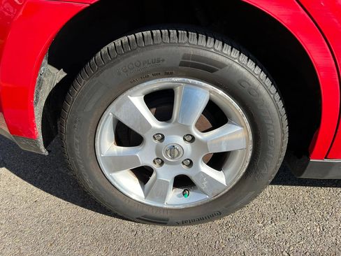 Used 2012 Nissan Versa 1.8 S w/ Special Edition Pkg FWD image 11