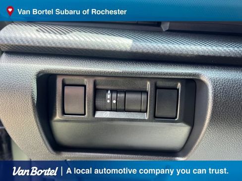 Used 2025 Subaru Crosstrek 2.5i Sport AWD/4WD image 16