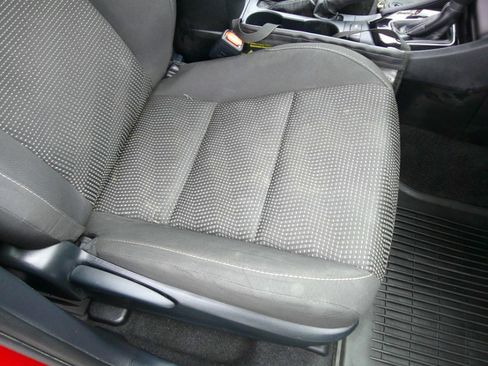 Used 2018 Toyota Corolla iM w/ All-Weather Mat Package FWD image 33