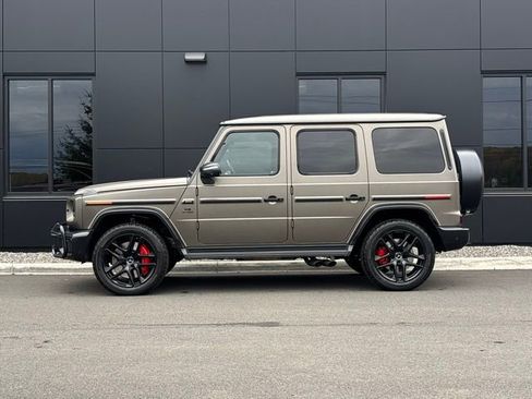 Used 2025 Mercedes-Benz G 63 AMG 4MATIC image 4