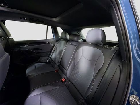 New 2026 Volkswagen Tiguan SE R-Line FWD image 22