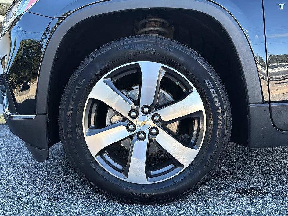 Used 2019 Chevrolet Traverse LT w/ LT Premium Package FWD image 23