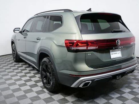 New 2026 Volkswagen Atlas Peak Edition image 25