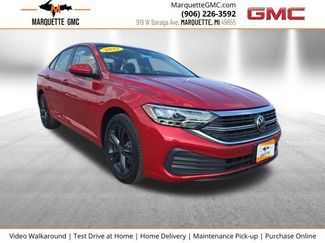 Used 2023 Volkswagen Jetta SE image 1