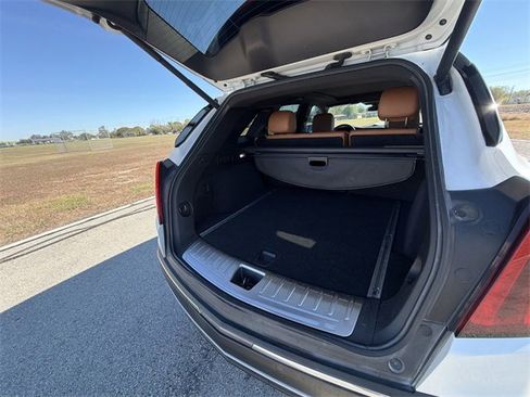Certified 2023 Cadillac XT5 Premium Luxury image 25