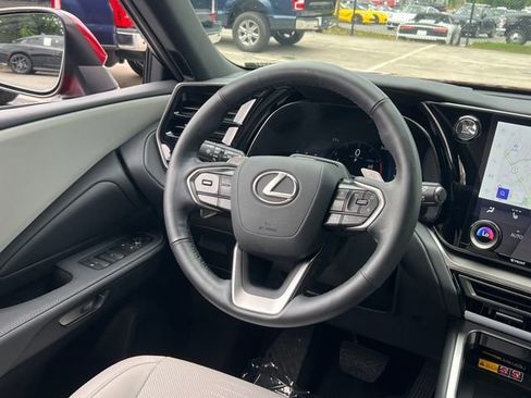 Used 2026 Lexus TX 350 FWD w/ Convenience Package image 17