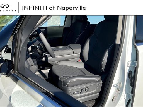 New 2026 INFINITI QX80 Luxe w/ Cargo Package AWD/4WD image 9