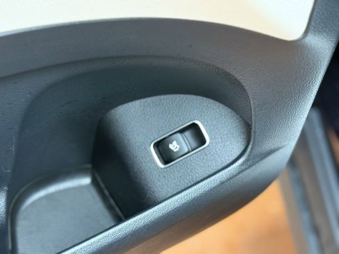 Used 2022 Mercedes-Benz GLE 350 4MATIC image 28