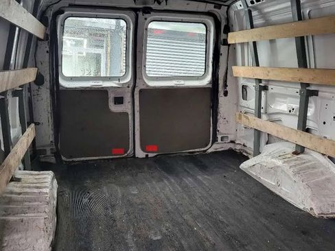 Used 2012 Ford E-250 and Econoline 250 w/ PWR Group RWD image 9