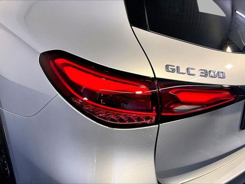 New 2026 Mercedes-Benz GLC 300 4MATIC image 5