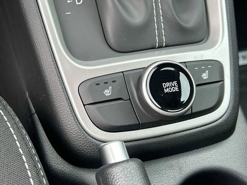 New 2026 Hyundai Venue SEL image 28