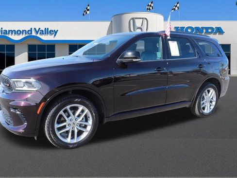 Used 2024 Dodge Durango GT image 3