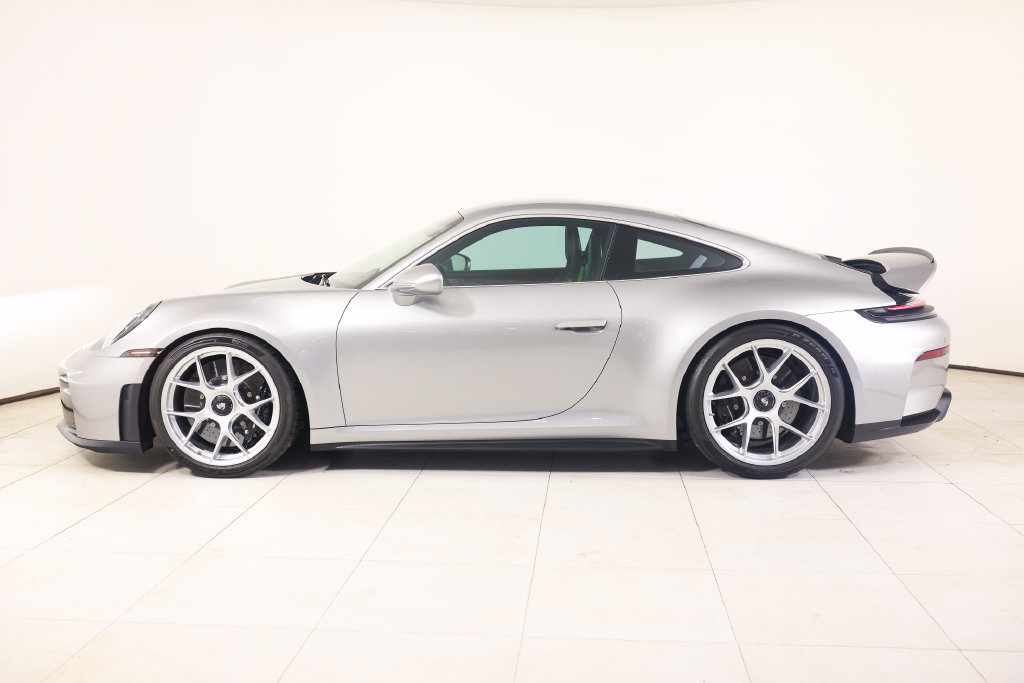 Certified 2026 Porsche 911 GT3 RWD image 2