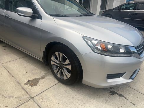 Used 2014 Honda Accord LX image 3