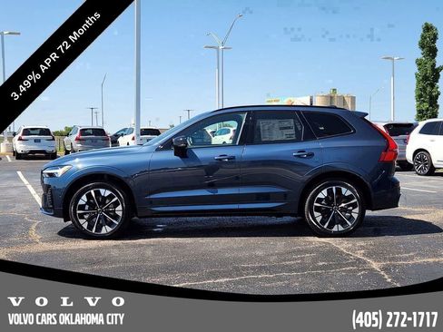 Used 2026 Volvo XC60 B5 Plus w/ Protection Package Premier image 3