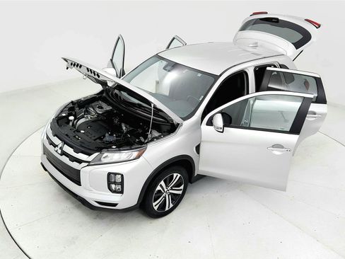 Used 2025 Mitsubishi Outlander Sport AWD image 21