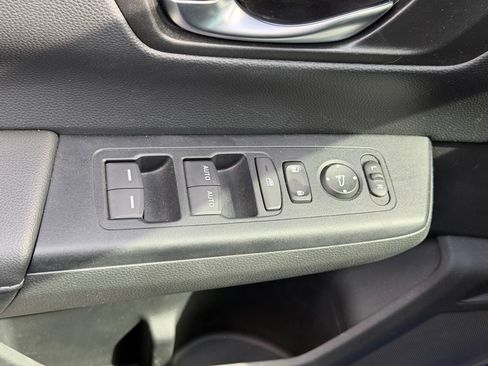 Certified 2024 Honda CR-V EX image 8