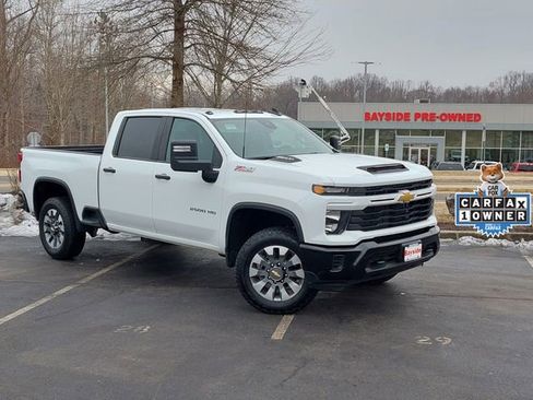Used 2024 Chevrolet Silverado 2500 Custom w/ Custom Convenience Package image 2